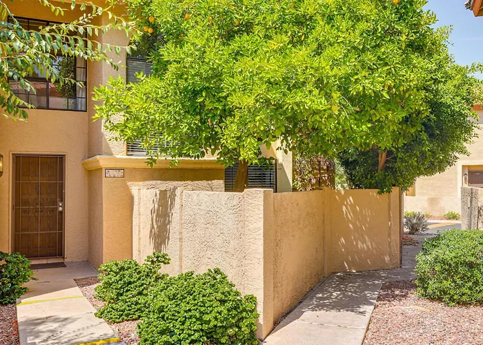 5 Mi To Hiking & Golf: Gem W/ Pool Access * Phoenix