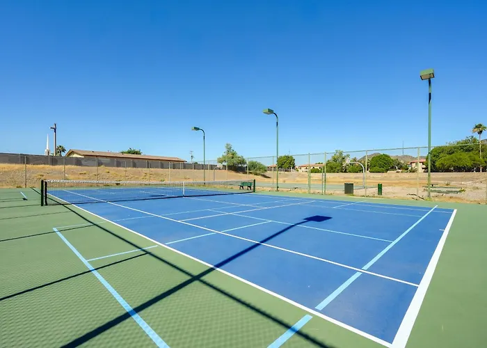 5 Mi To Hiking & Golf: Gem W/ Pool Access Holiday home *